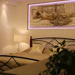 House Sandra Gasthof 3*