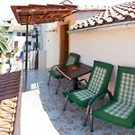 Gasthof House Sandra 3*