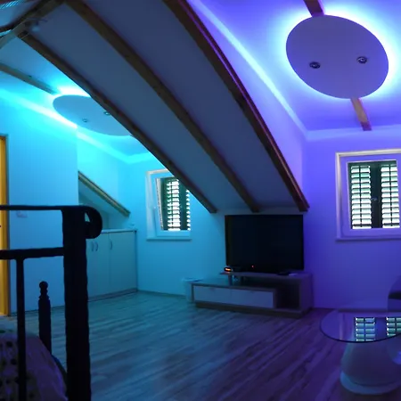 House Sandra Гостевой дом Сплит