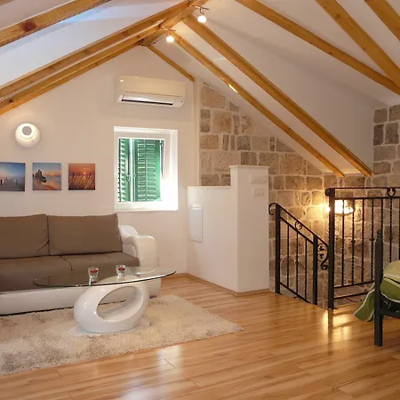 House Sandra Gasthuis