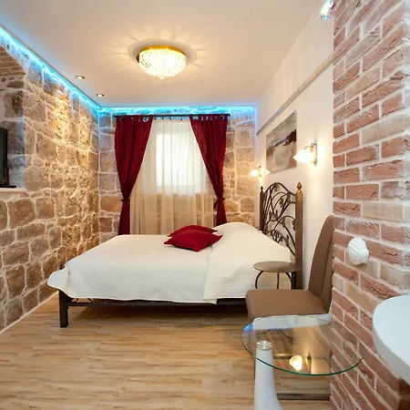 House Sandra Gasthuis 3*