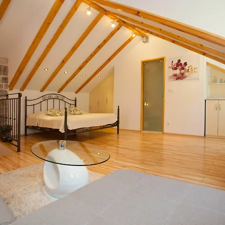 House Sandra Gasthuis