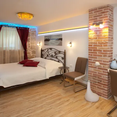 House Sandra Гостевой дом Сплит