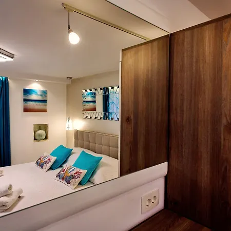 Гостевой дом House Sandra 3*