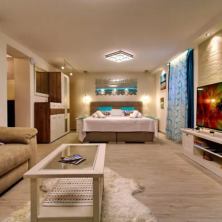 House Sandra 3* Сплит