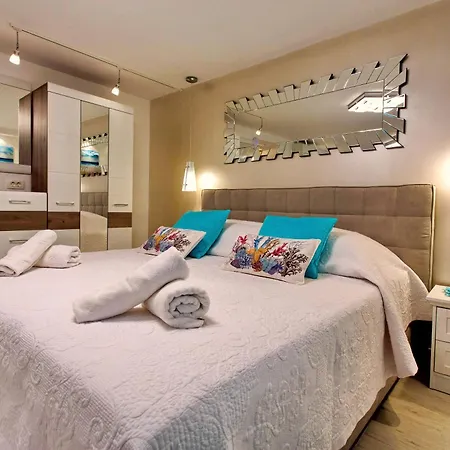 Гостевой дом House Sandra 3*