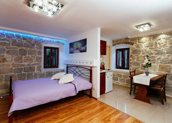 Gostinjska kuća House Sandra