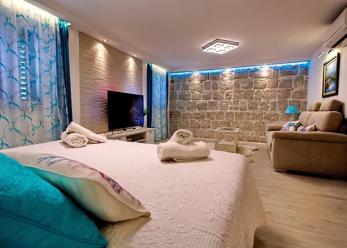 House Sandra Gostinjska kuća 3*