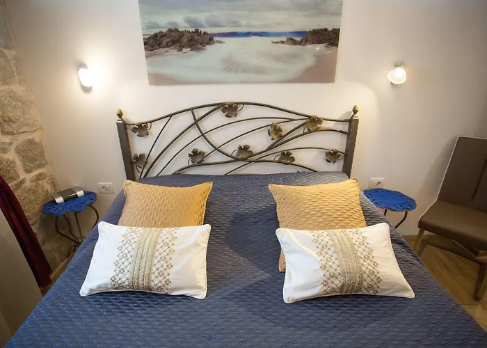 Guest house House Sandra 3*