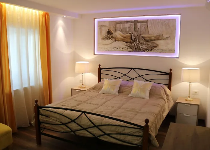 House Sandra 3* Split