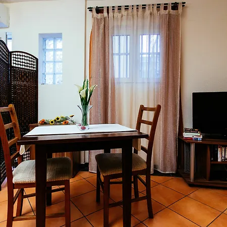 Vendégház House Sandra 3*